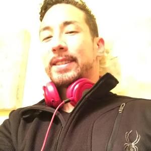 Meet your Posher, Zach